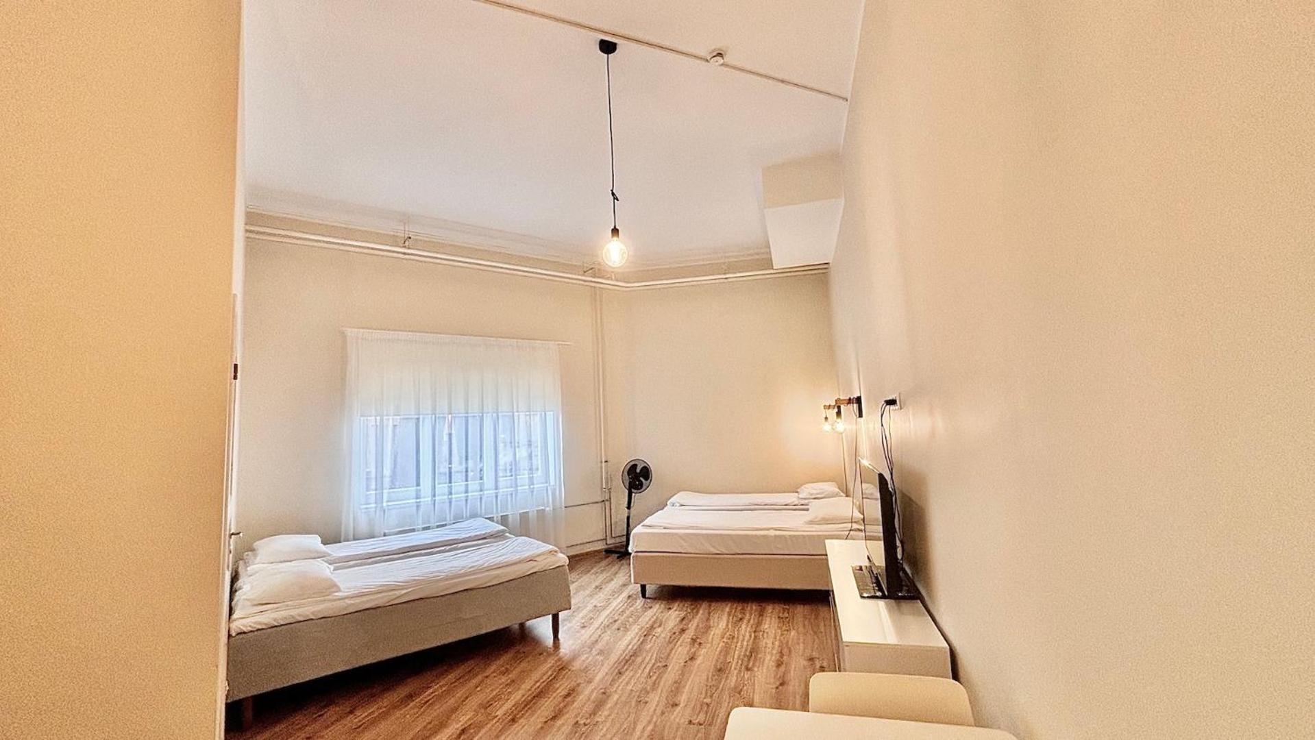 Apartahotel Kastanimaja